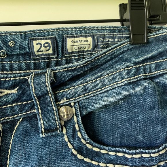 Miss Me Embellished Signature Capri - Picture 3 of 4